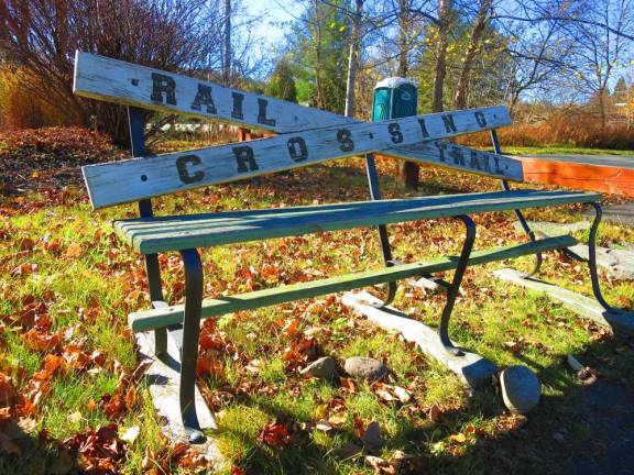 Bench at the Mountain Dale trailhead